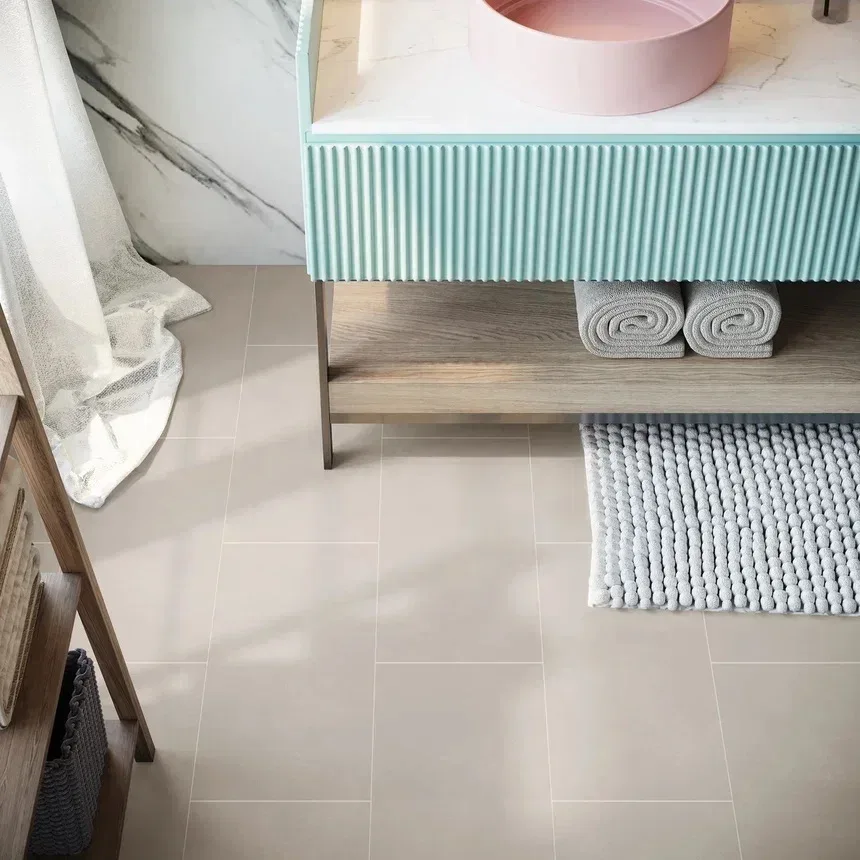 Кварцвиниловая плитка Invictus клеевая Maximus Tile Concrete Crush Smoke 610×305×2,5