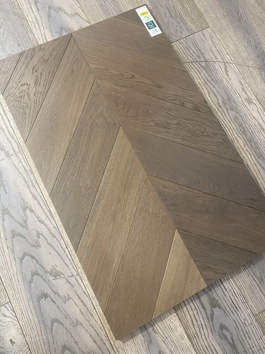 Инженерная доска HM Flooring Дуб Decor 7 Прайм французская елка 785×125×14