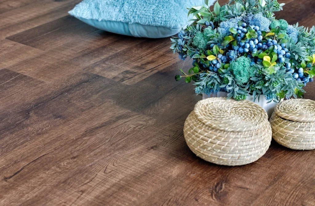 Кварцвиниловый SPC ламинат Alpine Floor Real Wood Дуб Мокка ECO 2-2 1220×183×6
