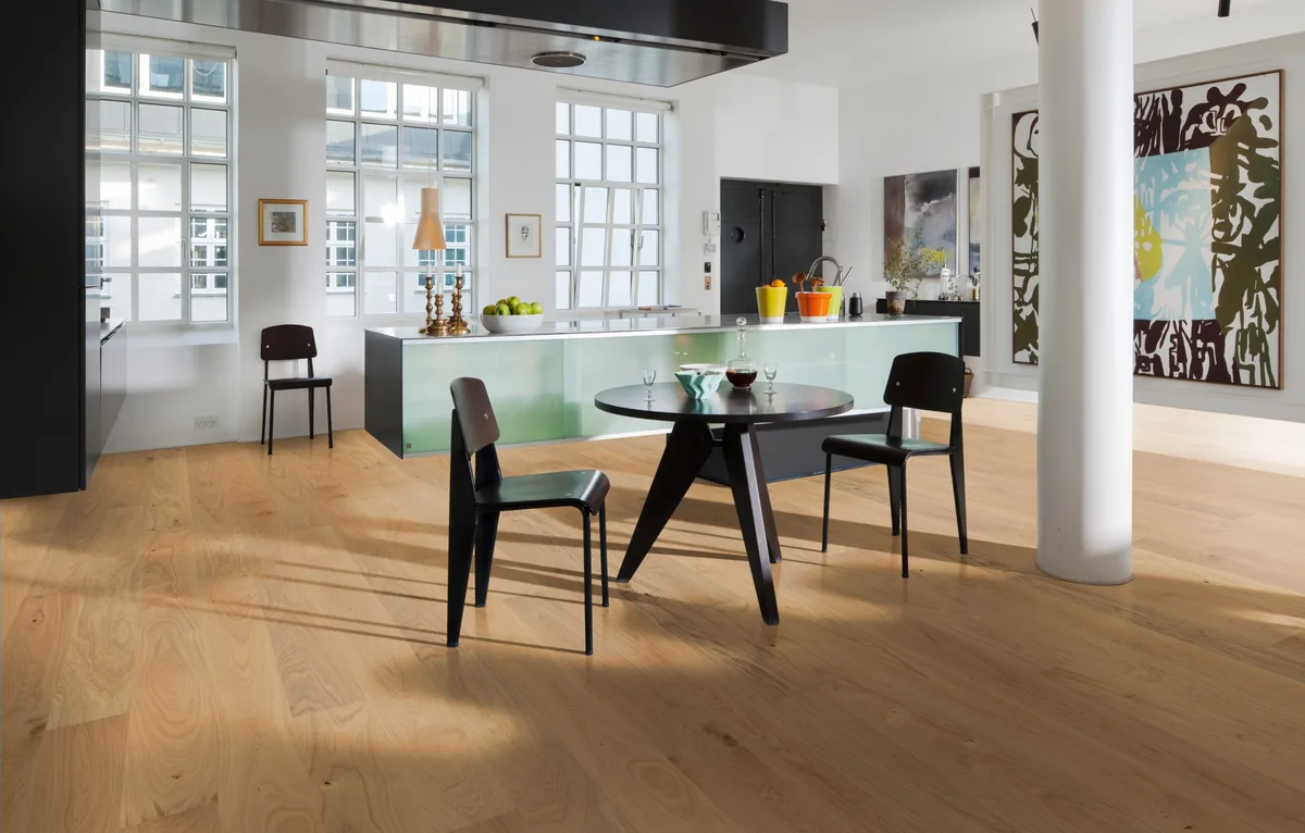 Паркетная доска Kahrs Европейская Дуб Хемпшир Hampshire 151L87EK09KW240 Lively 2420×187×15