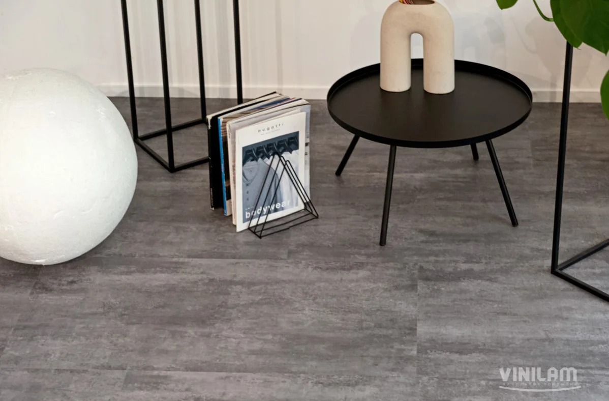 Кварцвиниловая плитка Vinilam клеевая Ceramo Stone Glue Цемент Серый 71616 950×480×2,5