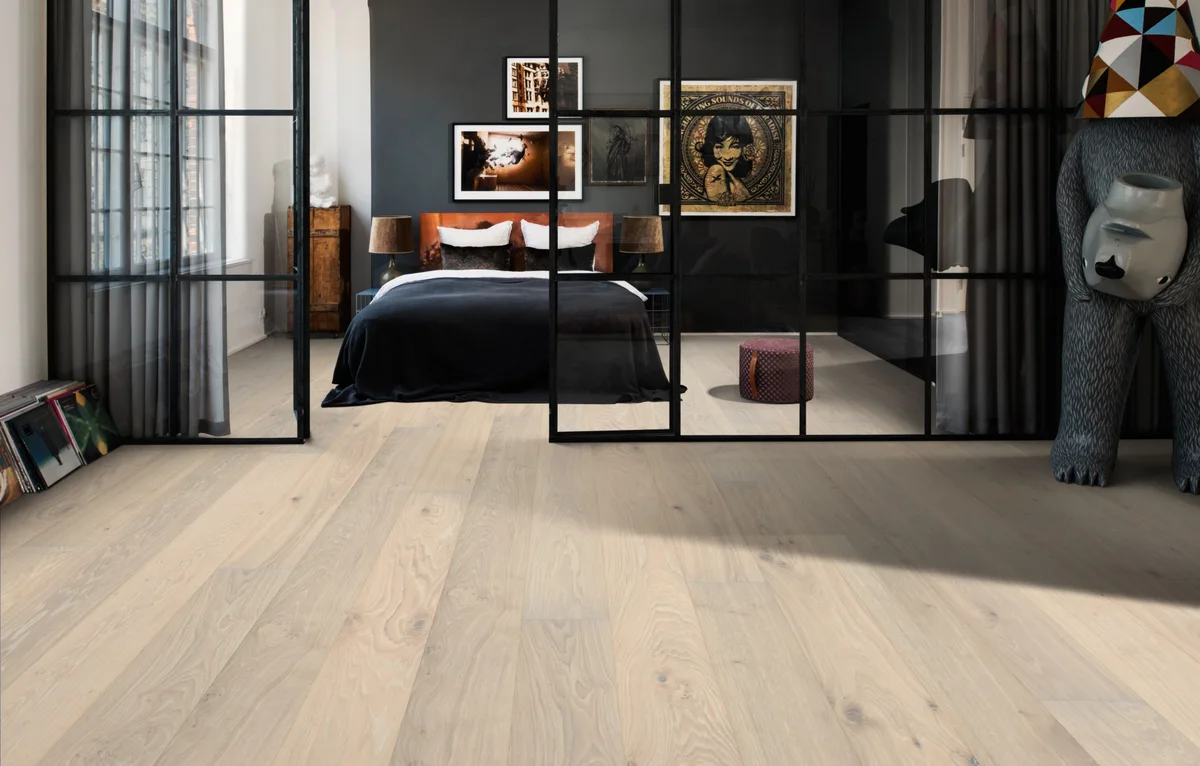 Паркетная доска Kahrs Новая классика Дуб Блонд Nouveau Blonde 151N8AEKP1KW240 Lively 2420×187×15