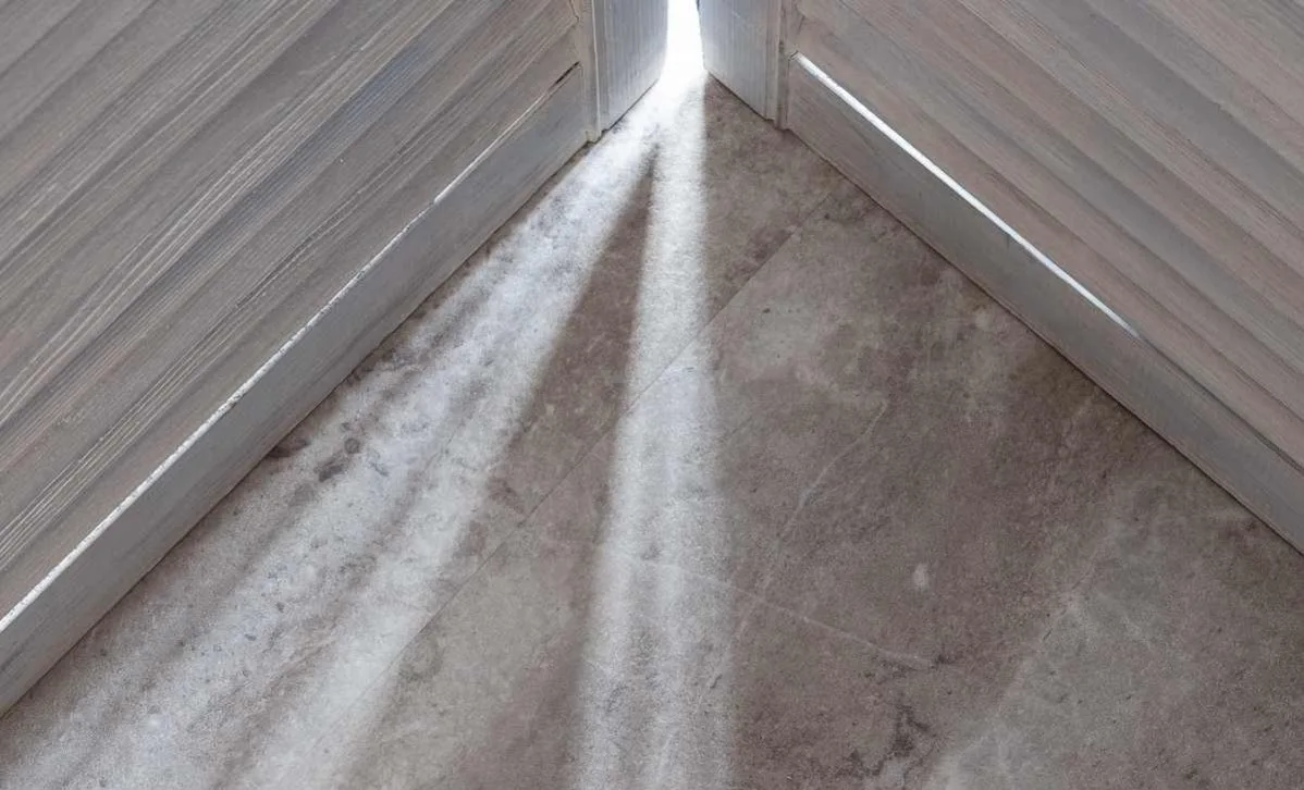 Кварцвиниловый SPC ламинат Vinilam Ceramo Stone Натуральный Камень 61608 940×470×8
