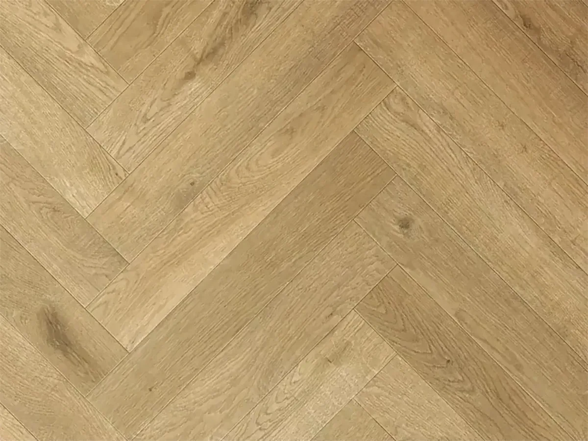Ламинат Norland Herringbone Elegant Дуб Хайнан LF303-09 венгерская елка 600×100×8
