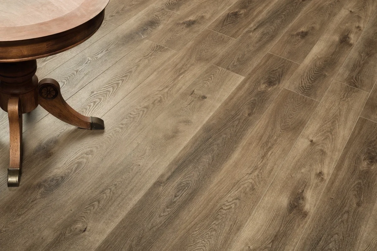 Кварцвиниловый SPC ламинат Alpine Floor Premium XL Дуб Коричневый ECO 7-9 1524×180×8