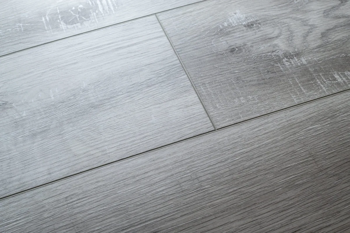 Кварцвиниловая плитка Damy Floor клеевая Family LVT Дуб Рустикальный Cерый TCM369-28-LVT 1227×187×2,5