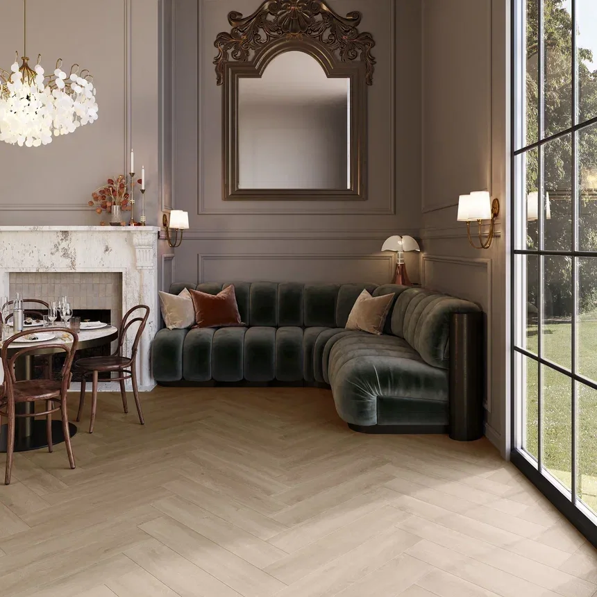 Кварцвиниловая плитка Invictus клеевая Maximus Herringbone Divine Oak Cookie венгерская елка 749×150×2,5