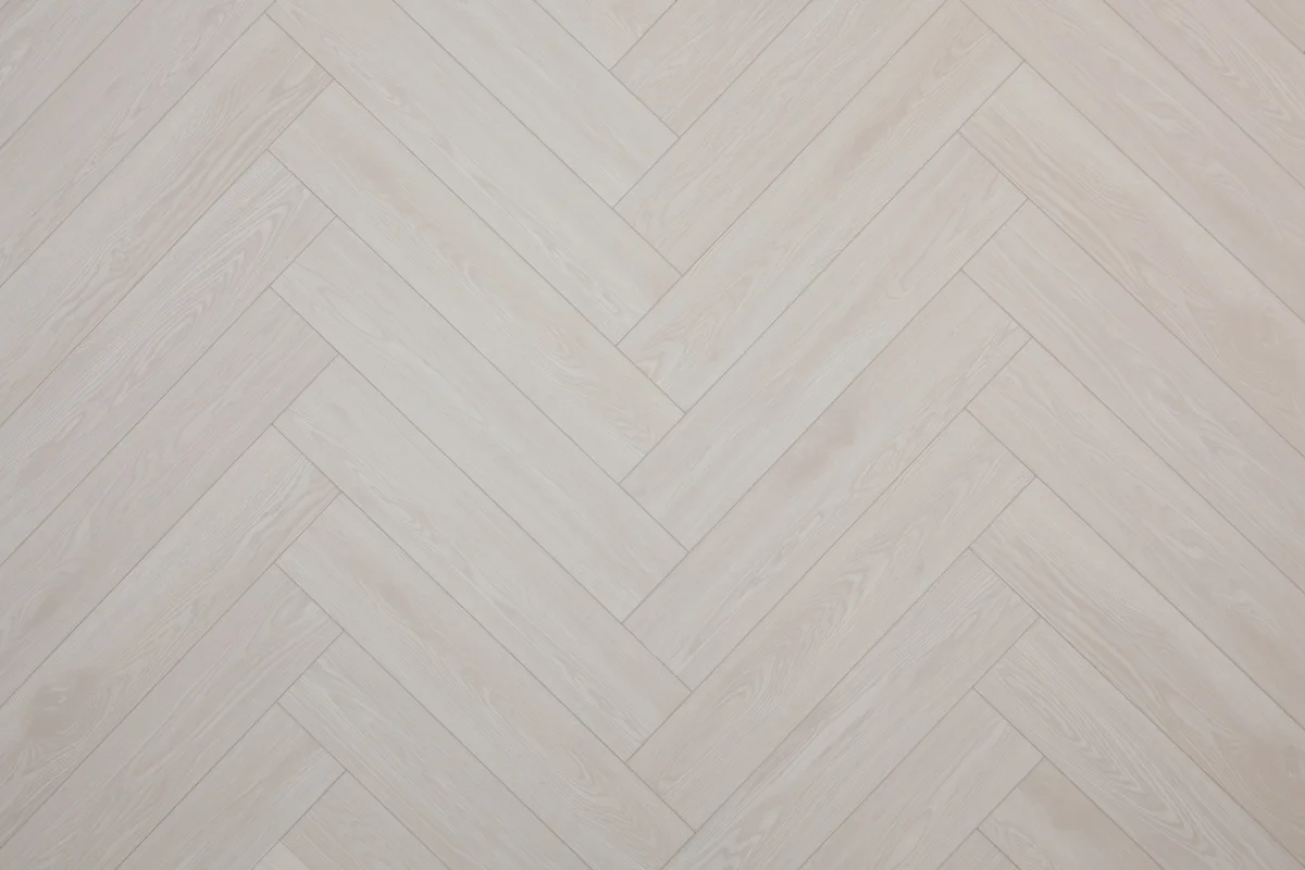 Кварцвиниловый SPC ламинат Bonkeel Style HB Дуб Фокси венгерская елка 640×128×4