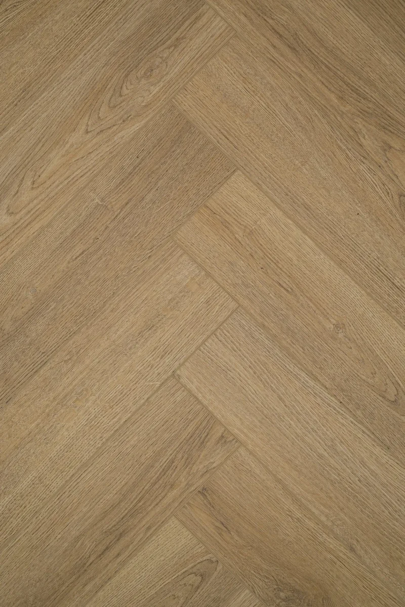 Кварцвиниловая плитка Damy Floor клеевая London LVT Манчестер 190902EL-06-LVT венгерская елка 590×118×2,5