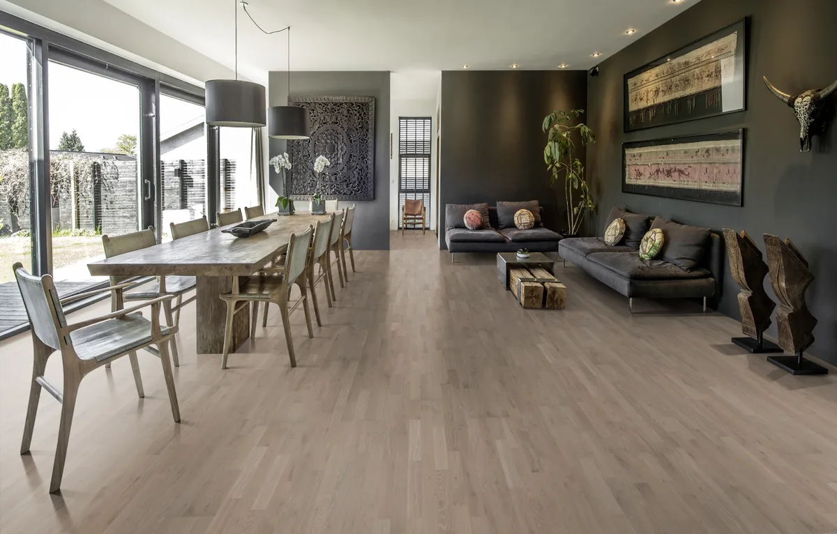 Паркетная доска Kahrs Гармония Дуб Сплав Alloy 153N0BEKD1KW240 Lively 2423×200×15