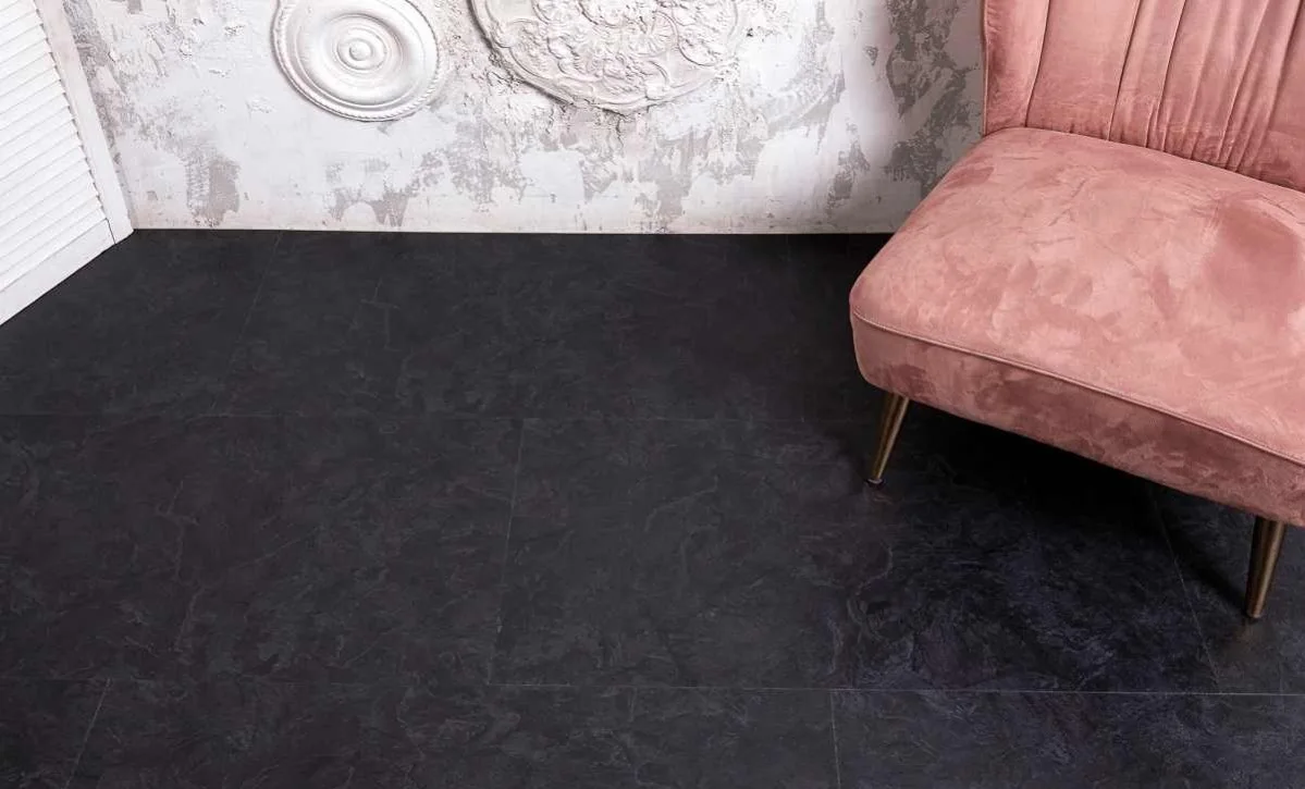 Кварцвиниловый SPC ламинат Vinilam Ceramo Stone Сланцевый Черный 61607 940×470×8