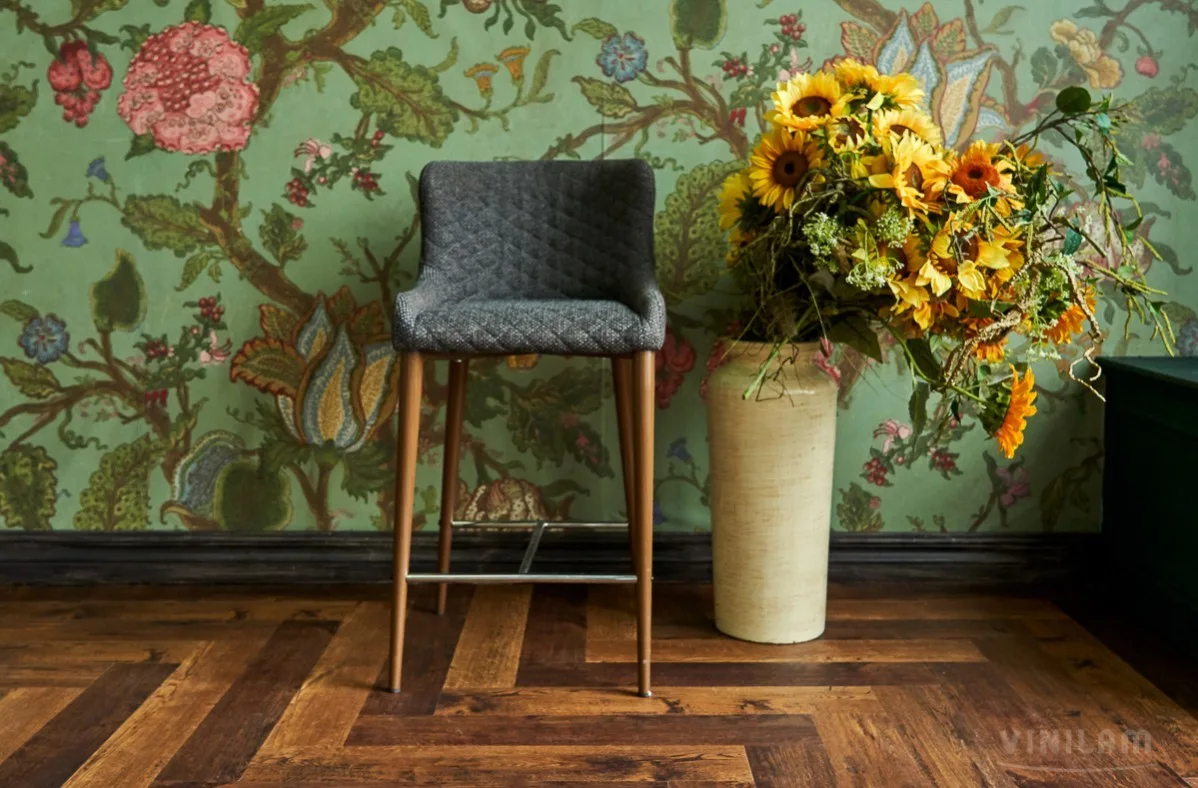 Кварцвиниловый SPC ламинат Vinilam Parquet Herringbone Паркет Парижский IS11155 венгерская елка 720×120×6,5