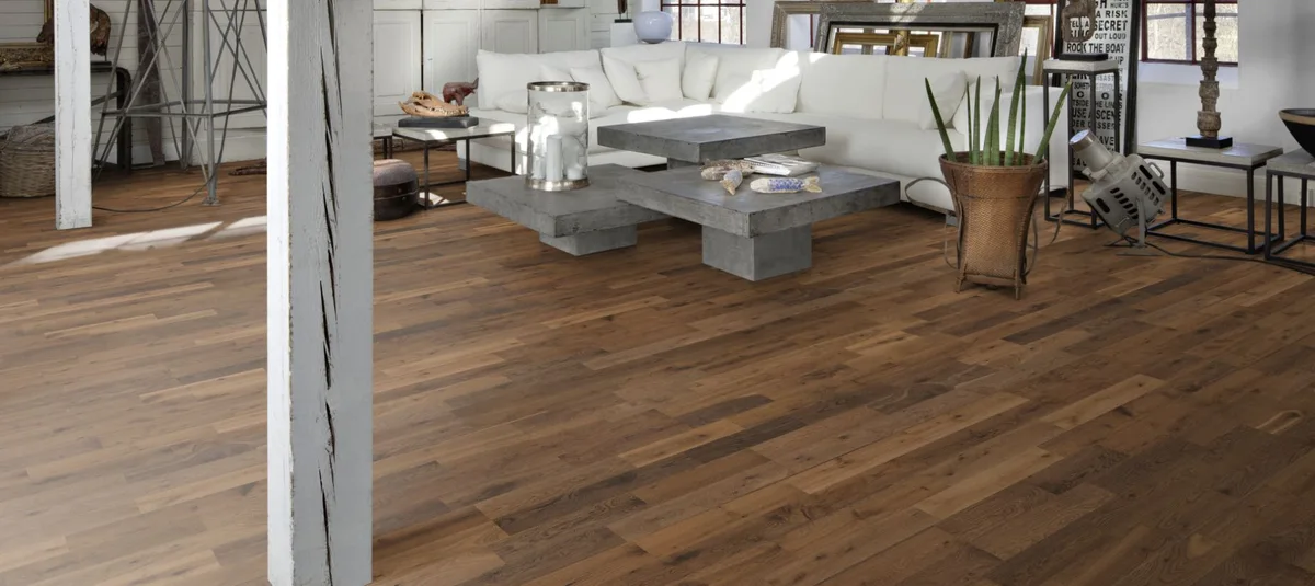 Паркетная доска Kahrs Люмен Дуб Пламя Glow 152N6BEKF4KW240 Lively 2423×200×15
