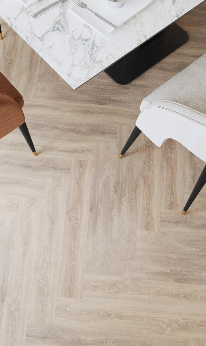 Кварцвиниловая плитка Vinilam клеевая Parquet Herringbone Glue Паркет Монпелье GD11355 венгерская елка 762×152,4×2,5