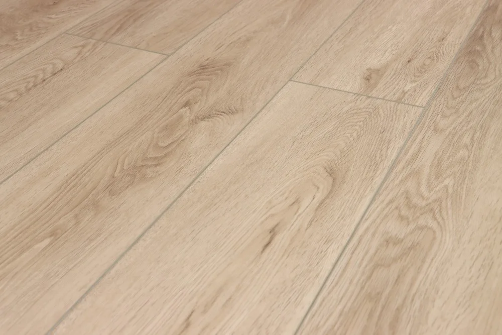 Кварцвиниловый SPC ламинат Cronafloor Wood Дуб Клайпеда XJ1106-13 1200×180×4