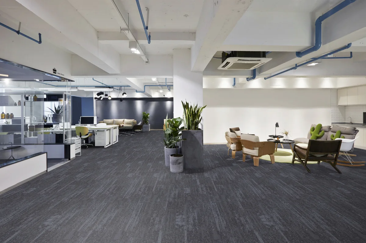 Ковровая плитка Associated Weavers Marathon Tile цвет 78 1000×250×6