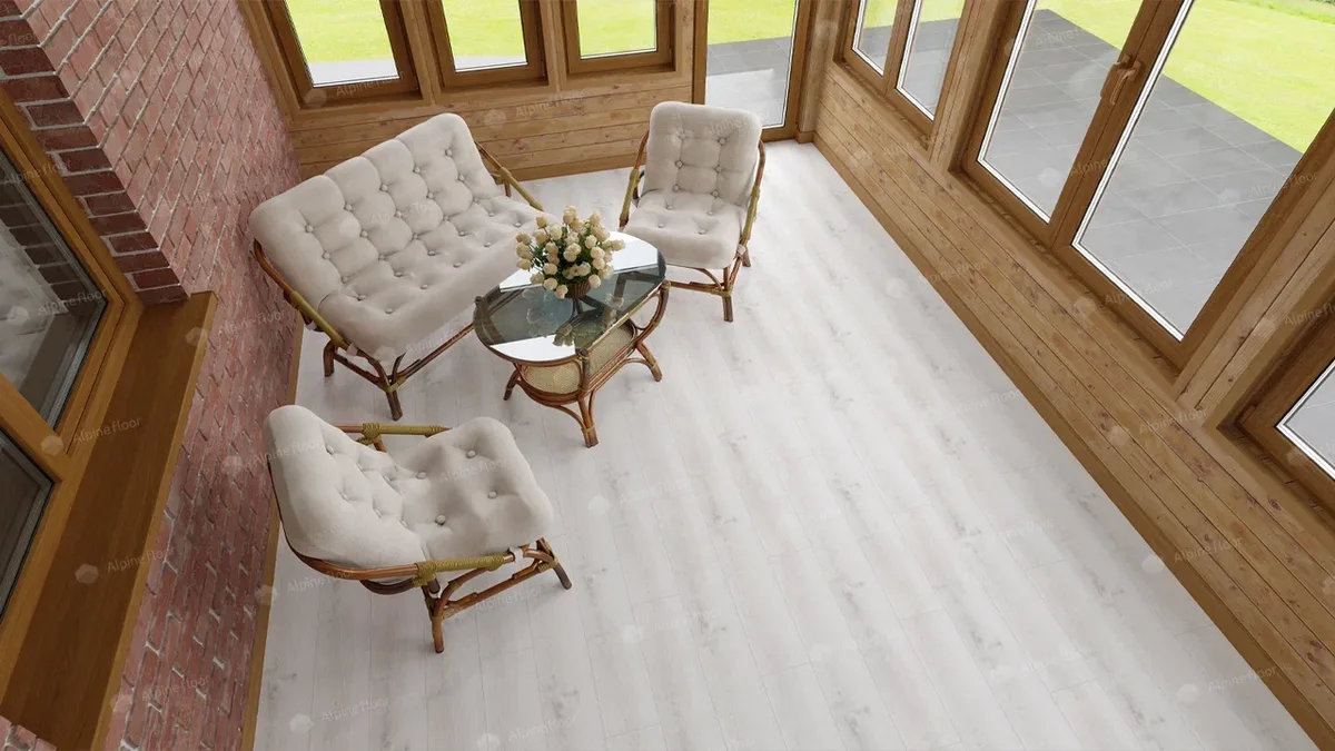 Кварцвиниловый SPC ламинат Alpine Floor Classic Дуб Выбеленный ECO 182-8 1220×183×4