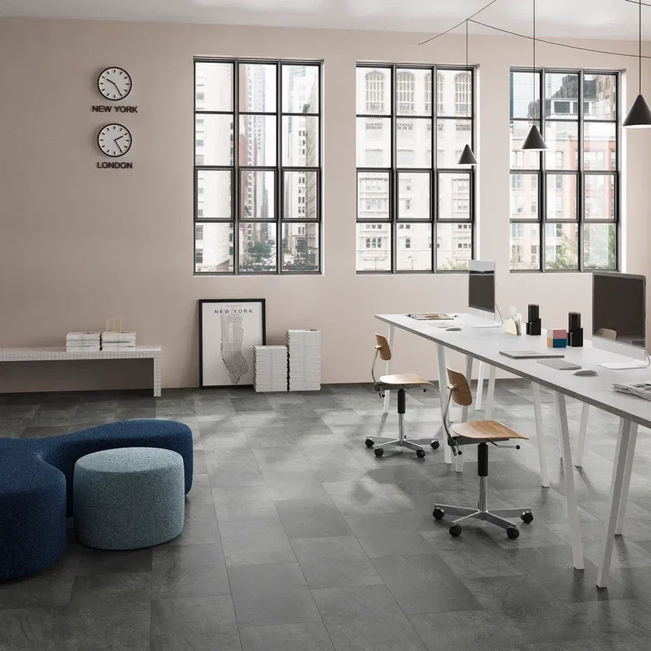 Кварцвиниловая плитка Invictus клеевая Maximus Tile Groovy Granite Steel 610×305×2,5