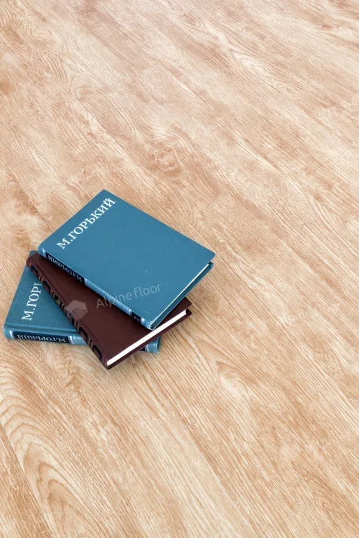 Кварцвиниловый SPC ламинат Alpine Floor Classic Бук ECO 152-9 1220×183×4