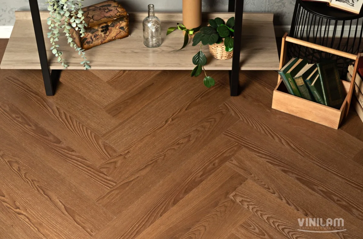 Кварцвиниловый SPC ламинат Vinilam Parquet Herringbone Паркет Винсент IS11200 венгерская елка 720×120×6,5
