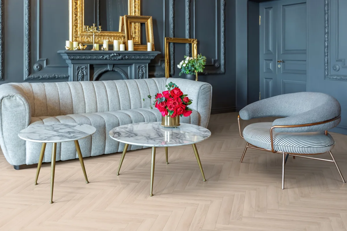 Кварцвиниловый SPC ламинат Aquafloor Parquet Plus AF6026PQ венгерская елка 720×120×7
