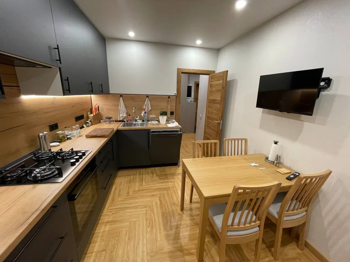 Ламинат Alpine Floor Herringbone 12 Дуб Пьемонт LF105-06 венгерская елка 600×100×12