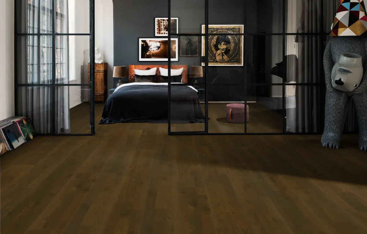 Паркетная доска Kahrs Гармония Дуб Брауни Brownie 153N6CEKA1KW240 Lively 2423×200×15