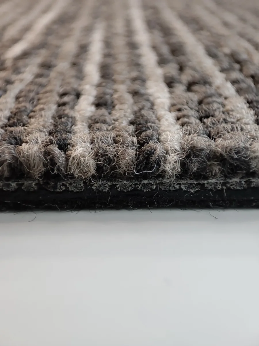 Ковровая плитка Associated Weavers Metro Tile цвет 93 Acid Rain 1000×250×9