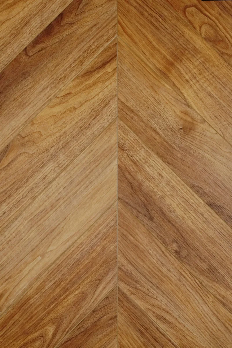 Кварцвиниловый SPC ламинат Damy Floor Chevron Монсоро DF09-Ch французская елка 600×127×5