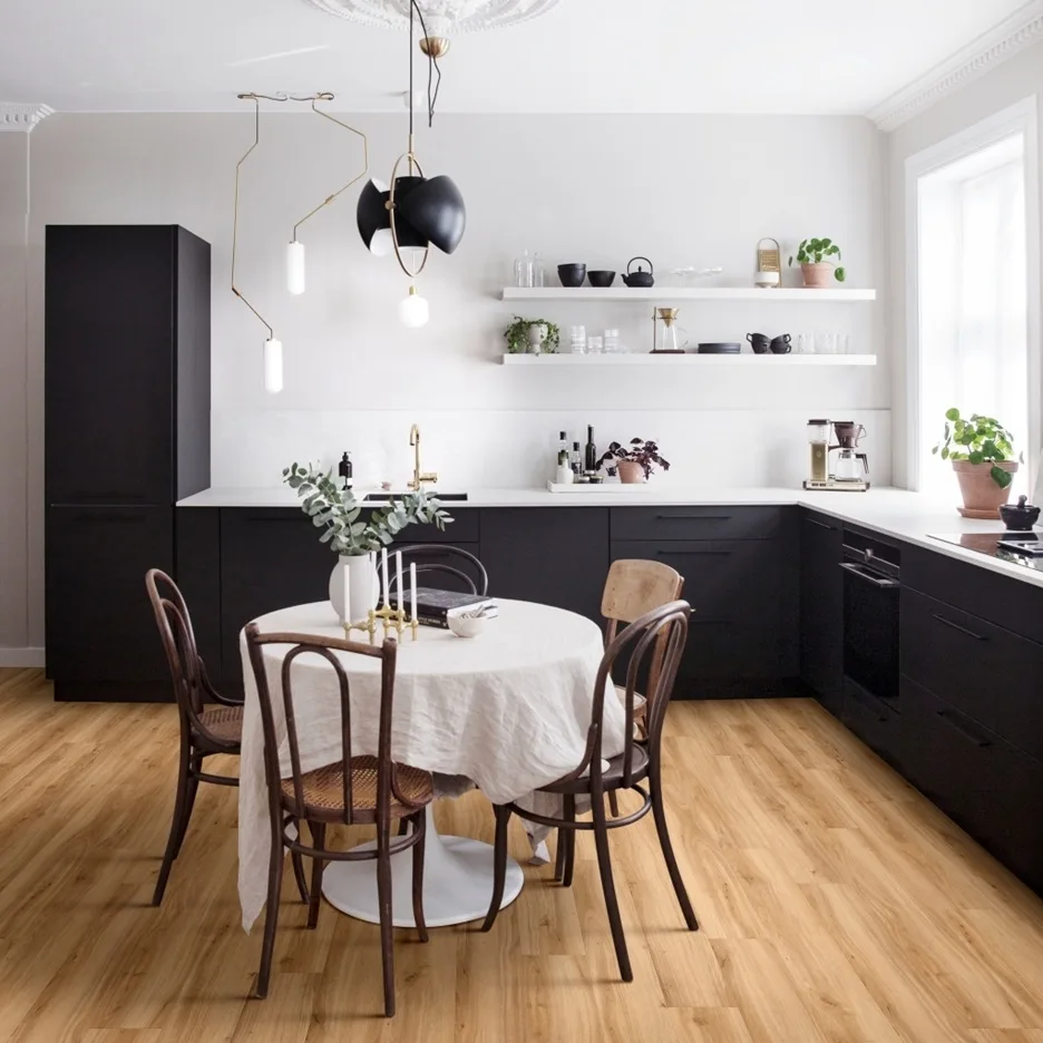 Кварцвиниловая плитка Moduleo клеевая Classic Oak 24837 1320×196×2,35