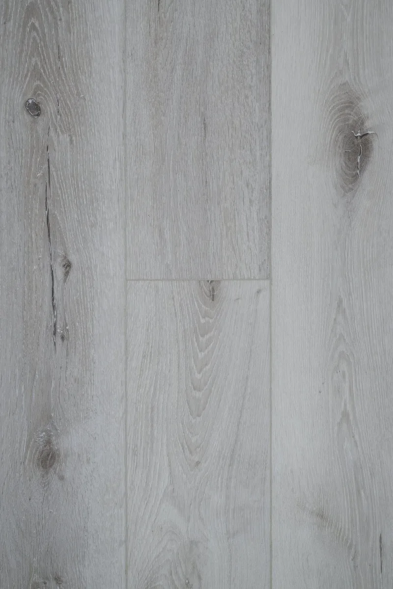 Кварцвиниловая плитка Damy Floor клеевая Family LVT Дуб Классический Серый T7020-2-LVT 1227×187×2,5