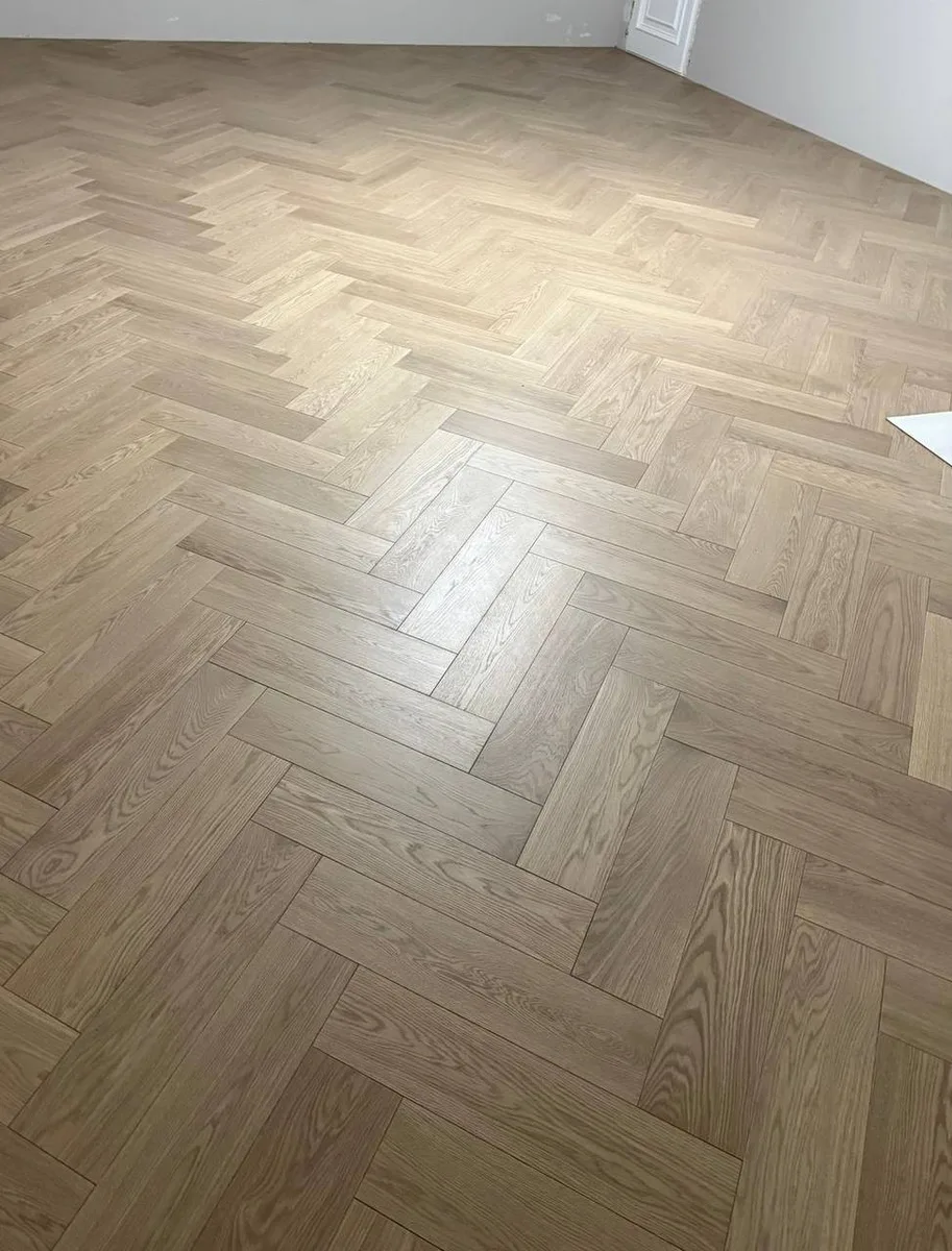 Инженерная доска Епаркет Дуб Северный селект лак венгерская елка 540×90×15