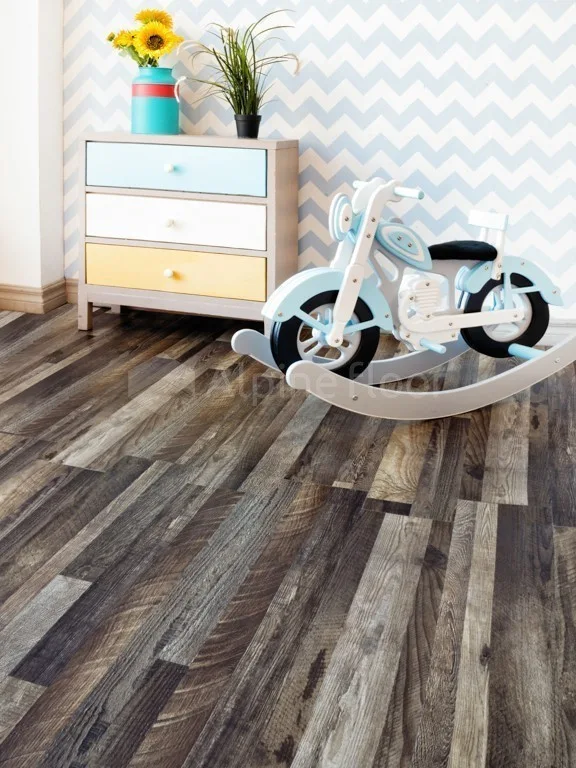 Кварцвиниловая плитка Alpine Floor клеевая Easy Line Орех Состаренный ECO 3-11 1219,2×184,15×3