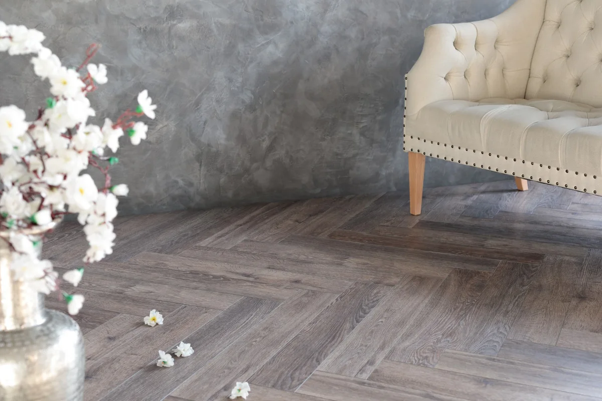 Кварцвиниловый SPC ламинат Aquafloor Parquet Plus AF6014PQ венгерская елка 720×120×7