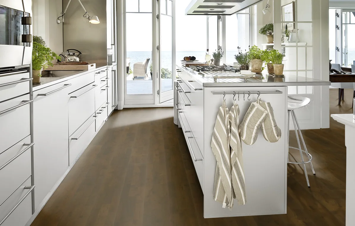 Паркетная доска Kahrs Гармония Дуб Брауни Brownie 153N6CEKA1KW240 Lively 2423×200×15