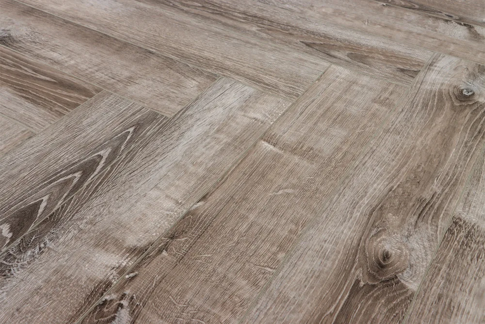 Кварцвиниловый SPC ламинат Cronafloor Herringbone Дуб Тулон H009 венгерская елка 640×128×4,5