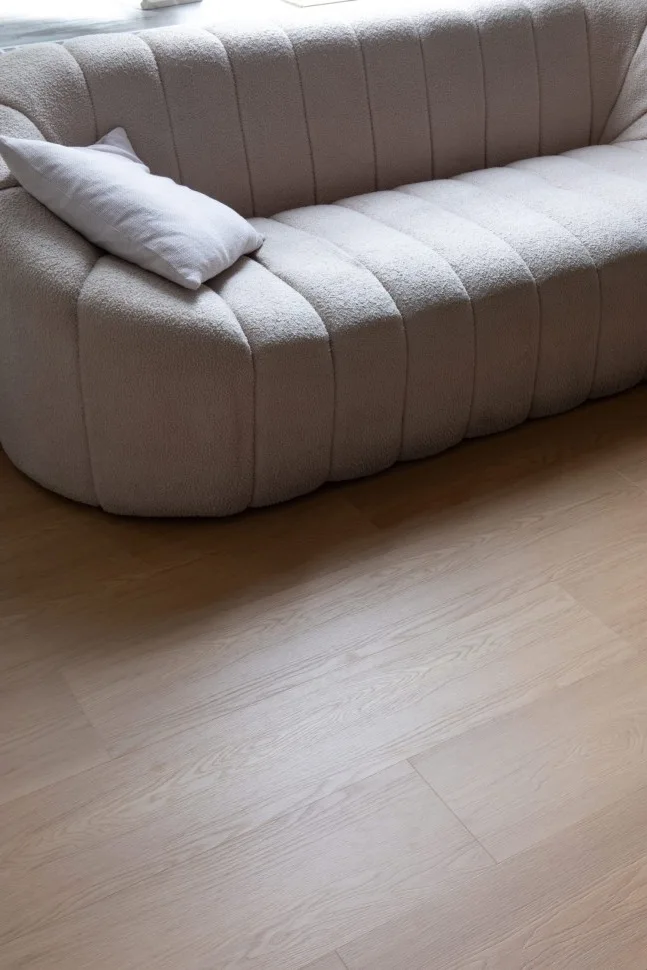 Кварцвиниловый SPC ламинат Vinilam Vinilpol Дуб Ферра 8822-EIR 1220×228×6