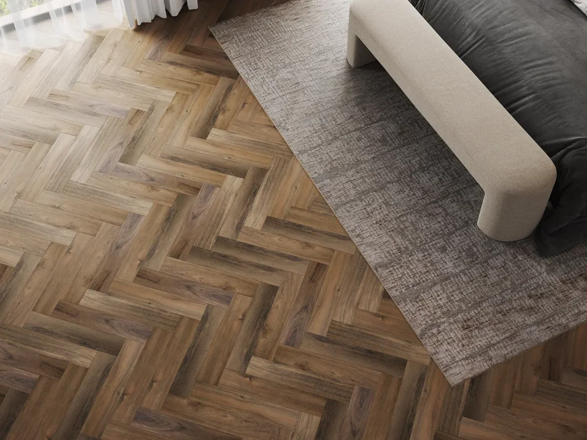Кварцвиниловый SPC ламинат Home Expert Parquet Гикори натуральный 33-71W908/33-3010 венгерская елка 615×123×3,5