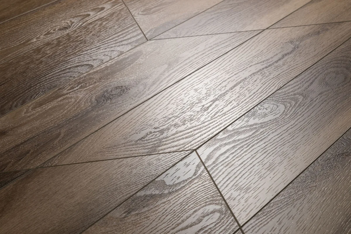 Кварцвиниловая плитка Aquafloor клеевая Parquet Chevron Glue AF2558PGCh французская елка 553,7×130,5×2,5