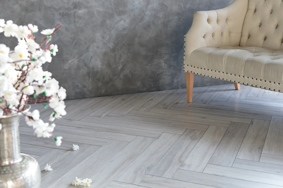 Кварцвиниловый SPC ламинат Aquafloor Parquet Plus AF6011PQ венгерская елка 720×120×7