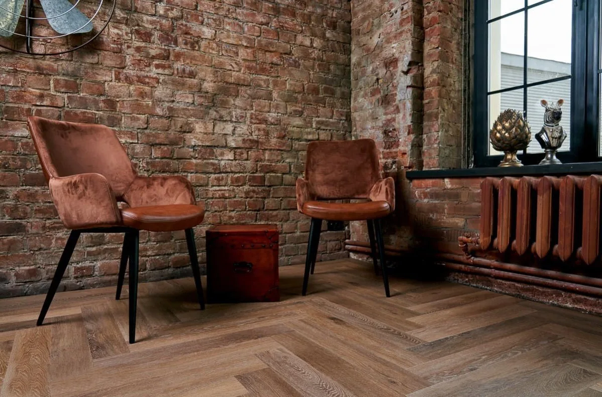 Кварцвиниловый SPC ламинат Vinilam Parquet Herringbone Венецианский Паркет IS11199 венгерская елка 720×120×6,5