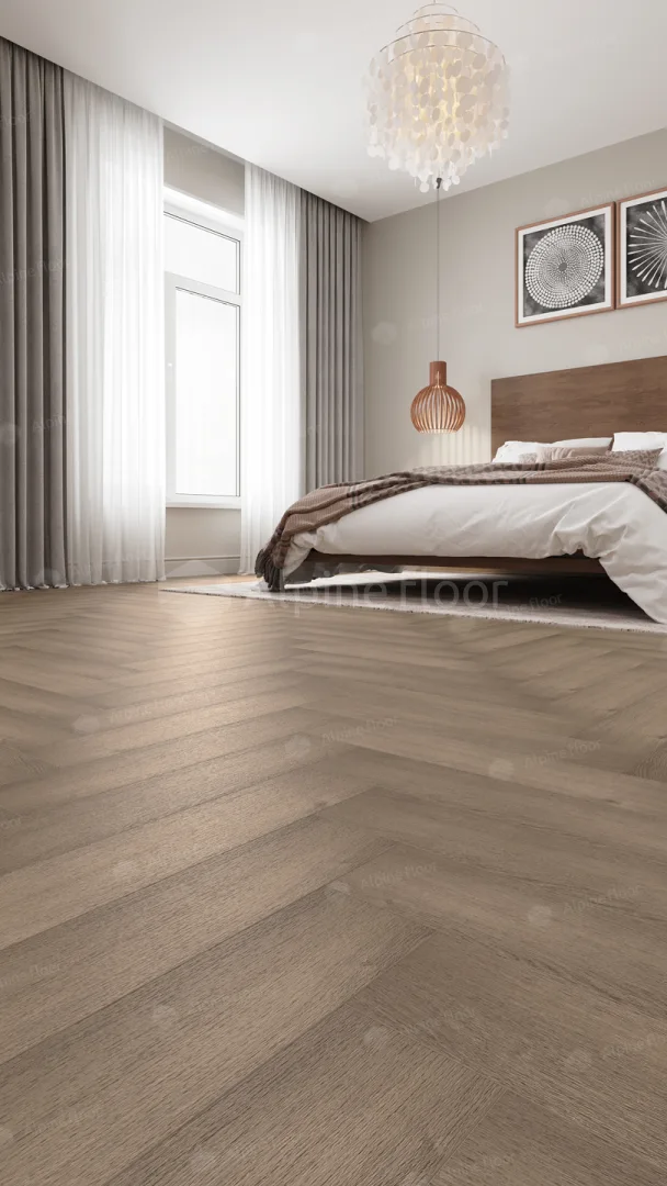 Кварцвиниловый SPC ламинат Alpine Floor Parquet Premium Дуб Насыщенный ECO 19-7 венгерская елка 600×125×8