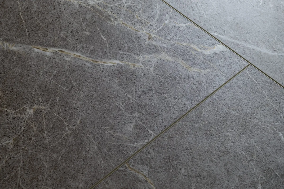 Кварцвиниловый SPC ламинат Damy Floor Ascent Strong Макалу LQ8132-2-ST 610×305×5,2