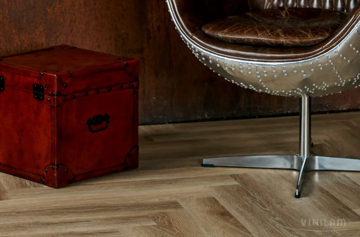 Кварцвиниловый SPC ламинат Vinilam Parquet Herringbone Паркет Классический IS11166 венгерская елка 720×120×6,5