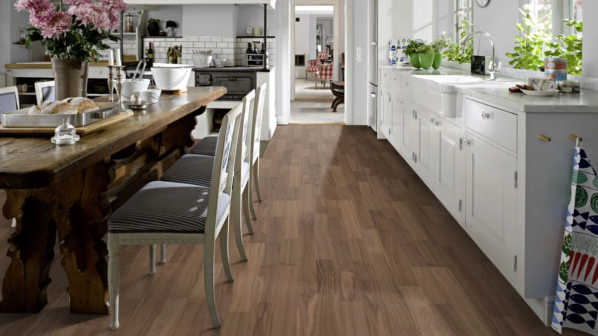 Паркетная доска Kahrs Life Орех Pure Walnut LTCLRW3010-193 Calm 1225×193×7
