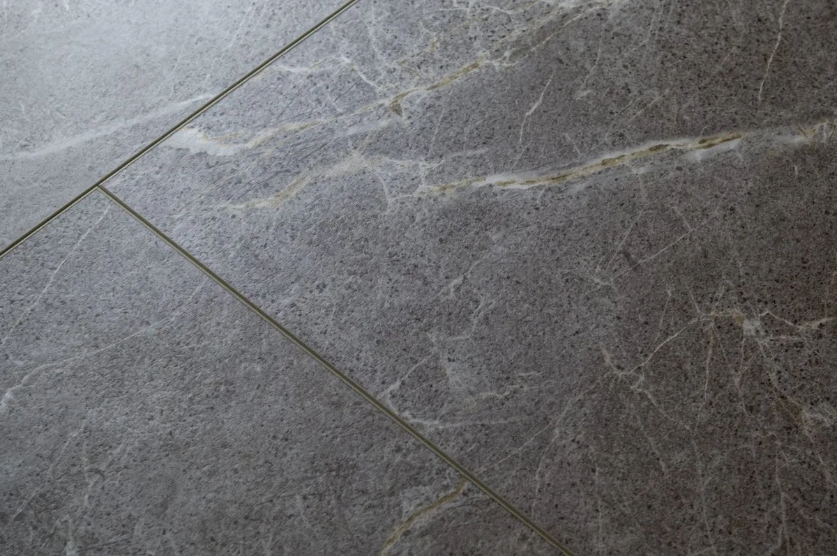 Кварцвиниловая плитка Damy Floor клеевая Ascent LVT Макалу LQ8132-2-LVT 912,4×455,2×2,5