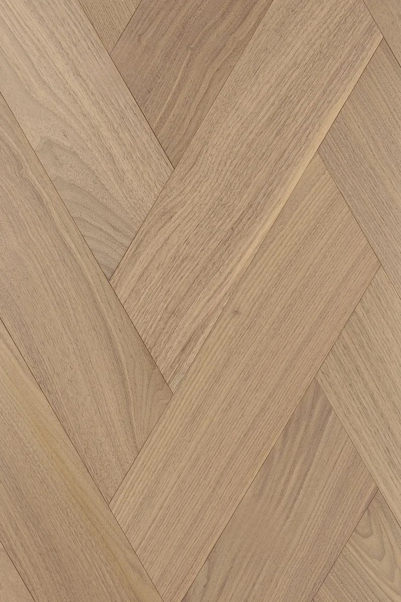 Инженерная доска HM Flooring Орех американский Summer Diamond селект итальянская елка 550×150×14