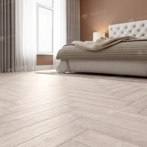 Кварцвиниловый SPC ламинат Alpine Floor Parquet Light Голубой Лес ECO 13-9 венгерская елка 600×125×4