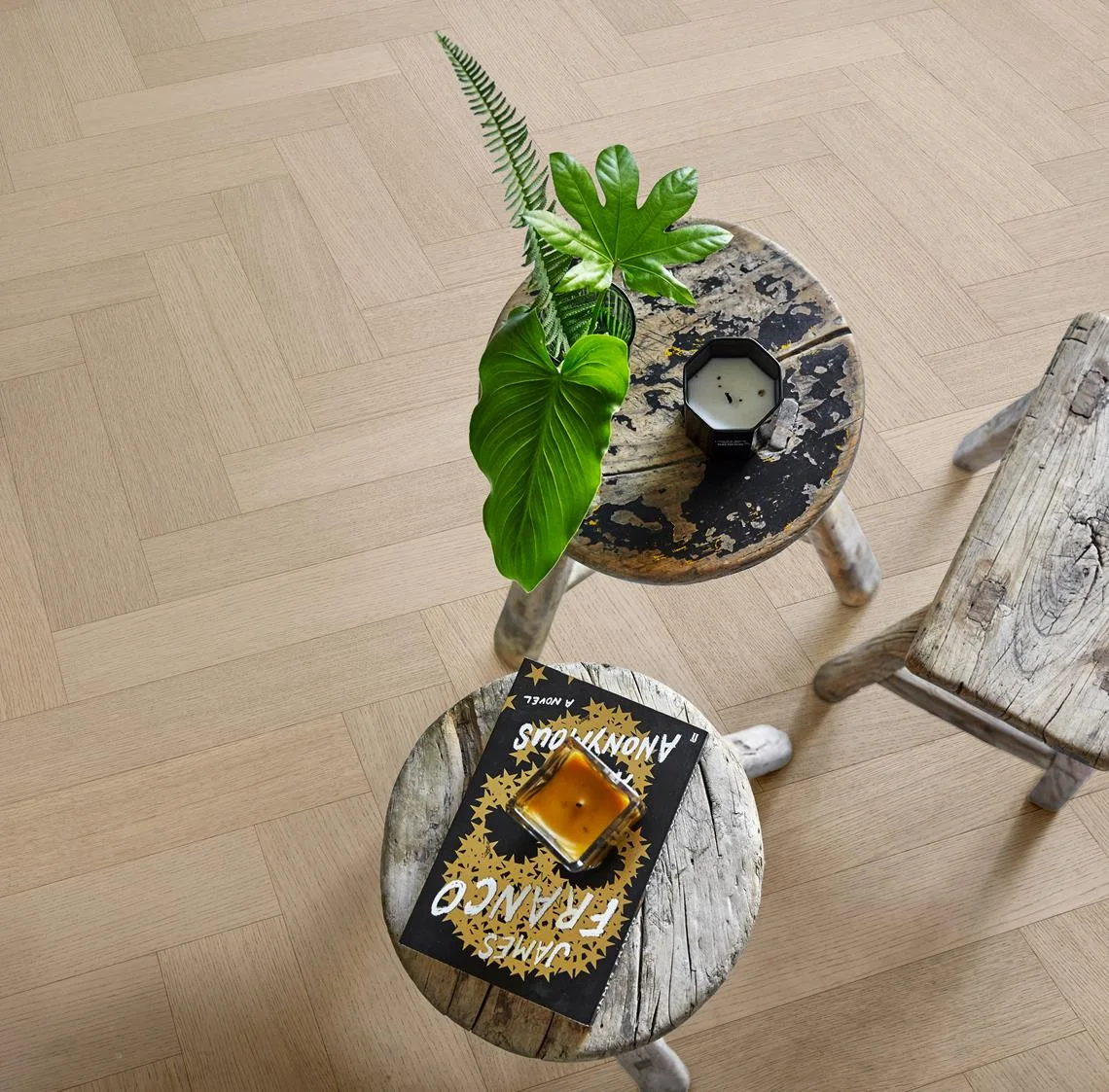 Паркетная доска Kahrs Life Authentic Herringbone Oak Mint Right LTCLRW5003R-121 Calm венгерская елка 593×121×10