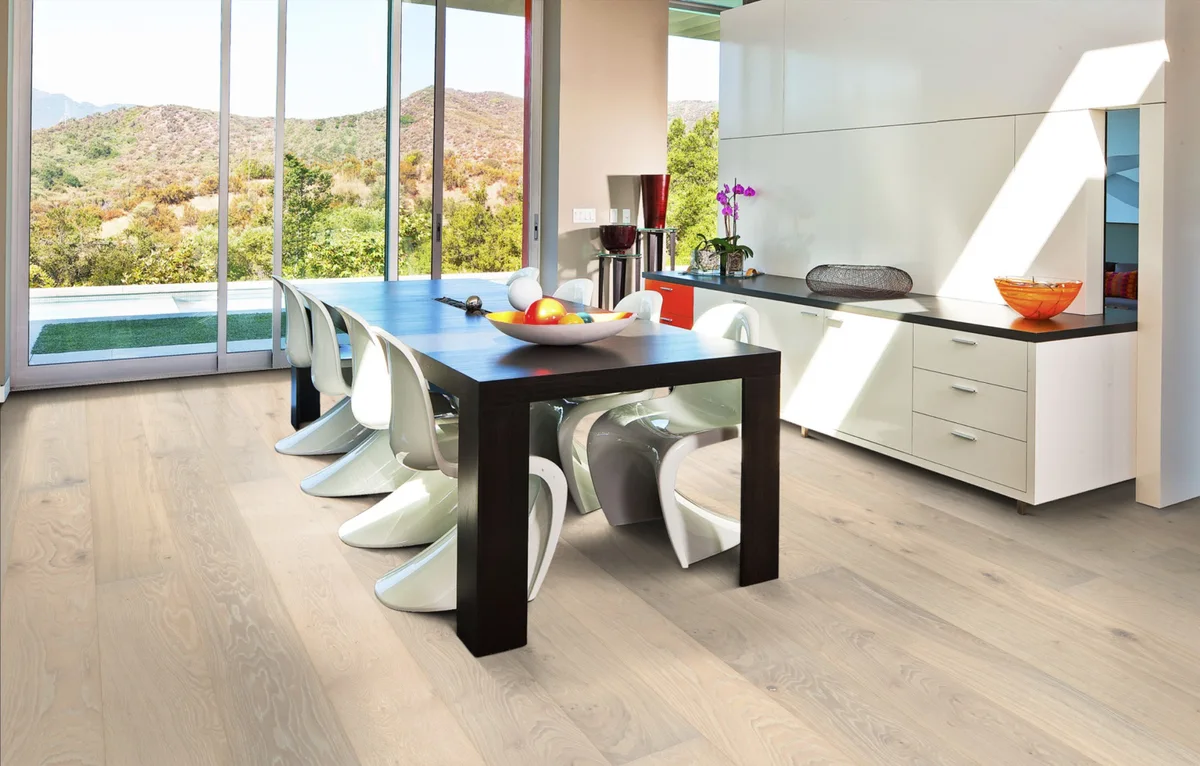 Паркетная доска Kahrs Новая классика Дуб Блонд Nouveau Blonde 151N8AEKP1KW240 Lively 2420×187×15